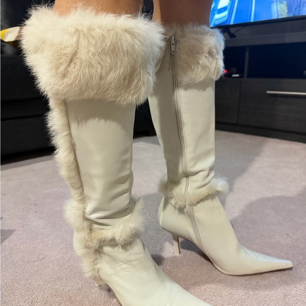 Vintage Winter White leather & fur - Picture 9 of 14